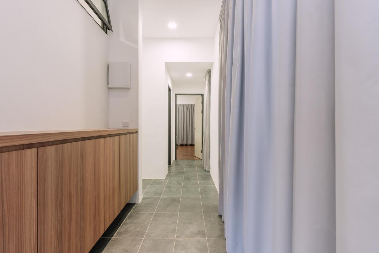 Roxy Sematan Villa & Townhouse Extérieur photo